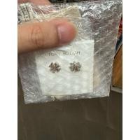 ราคา ต่างหู tory burch ของแท้ (26271347437)