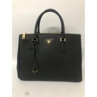 ราคา กระเป๋ามือสอง PRADA MILANO สีดำ หนัง Saffiano อะไหล่ทอง ขนาด 13 นิ้ว พร้อมส่ง (23380414951)