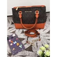 ราคา MK​... Michael kors kellen xs satchel ของแท้ 100% (11410641267)