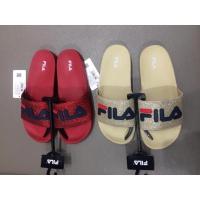 ราคา (ราคาป้าย 990) รองเท้าแตะแบบสวม FILA wink mono มี 2 สี เหลือง ,แดง พื้นนุ่ม Size.40 แนะนำเผื่อไซส์ (8126044651)