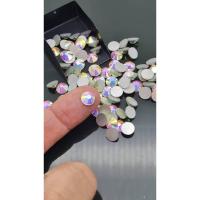 ราคา คริสตัลหลังแบน สีคริสตัล และสีรุ้ง เพชรก้นตัดประดับองค์พระเม็ดคริสตัลสำหรับงาน DIY (27519385611)