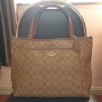 ราคา Coach signature canvas tote bag แท้ 100% มือสอง (7836369672)