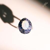 ราคา แหวนไวท์โอปอล OV ล้อม CZ ฝังเพชร White Opal Oval Halo Ring with CZ & Diamond (24293029344)