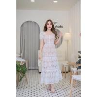 ราคา (4xl) พร้อมส่ง ชุดเดรสปักลายดอกทานตะวัน งานป้าย Chalita แท้ มือ1 ป้ายห้อย (18386623603)
