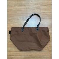 ราคา ส่งต่อ กระเป๋าสะพายสีน้ำตาล (48255755715)
