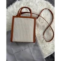 ราคา กระเป๋าสะพาย CHARLES&KEITH (29914240126)