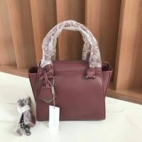 ราคา Charles & Keith City Bag (Outlet) กระเป๋าแบรนด์เนม (831740476)