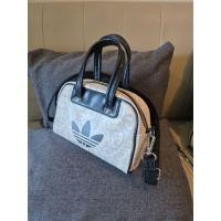 ราคา กระเป๋า Adidas ของแท้ มือสอง (54063004079)