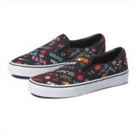 ราคา Vans รองเท้าผ้าใบ Classic Slip-On Disruptive Black/True White ( VN0A33TB43D ) (9505529340)