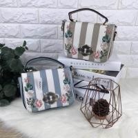 ราคา New!! ALDO FLORAL CROSSBODY BAG (830641398)