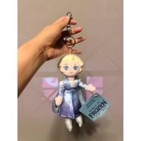 ราคา พวงกุญแจ ที่ห้อยกระเป๋า เอลซ่า Elsa Frozen Keychain / Bag charm จาก Hong Kong Disneyland (26960738417)