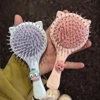 ราคา หวีกระจกแบบ2in1 หวีกระจกแมว หวีน่ารักลายการ์ตูน หวีกระจกแบบพกพา พร้อมส่งจากไทย (43161720100)