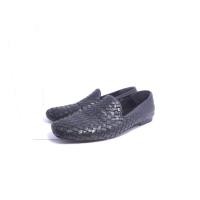 ราคา รองเท้า Bottega Veneta Intrecciato มือ 2 ของแท้100% (22630342774)