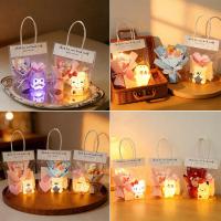 ราคา โคมไฟกลางคืนลายการ์ตูนสำหรับเด็กไฟกลางคืน LED ของตกแต่งเค้กวันเกิดชุดของขวัญวันวาเลนไทน์น่ารักของตกแต่งโต๊ะ (54206345567)