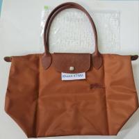ราคา พร้อมส่งค่ะกระเป๋าลองชอม Longchamp LePliage Green M Long หูยาว สีใหม่ล่าสุด น้ำตาลคอนยัค Cognac✅️ของแท้100%✅️ (24668330653)