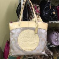 ราคา ของแท้ 100% กระเป๋า Coach Shopping มือสอง (5143456420)