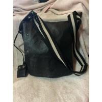 ราคา กระเป๋า Bally messenger (29752981081)