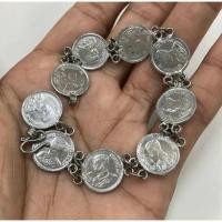 ราคา (( งานเก่า )) สร้อยข้อมือเหรียญ 5 สต. ปี 2500 ชุบเงิน ((( ยาวประมาณ 19 ซ.ม.))) เหมาะกับผู้หญิง สวยตามรูป (50312873393)