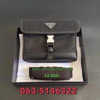 ราคา New Prada Re-Nylon And Saffiano Leather Black สายใหญ่ (29623302302)