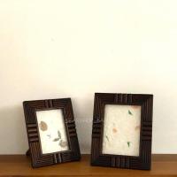 ราคา กรอบรูปไม้สัก วางได้ทั้งแนวนอน และแนวตั้ง มีให้เลือก 2 ขนาด สำหรับใส่รูปภาพ (25282198285)