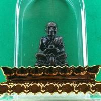 ราคา หลวงปู่ทวด เนื้อหล่อแร่น้ำพี้มวลสารศักดิ์สิทธิ์ใส่กรอบ พระตั้งหน้ารถ หลวงปู่ทวดตั้งหน้ารถ พระแขวนหน้ารถ หน้าตั้งโต๊ะท... (5366920182)
