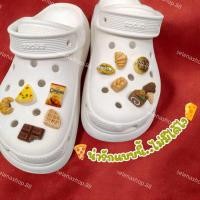 ราคา ✨ Jibbitz หมีช็อคโก การ์ตูนสุดน่ารัก ตัวการ์ตูนติดรองเท้า จิ๊บบิท ตัวติดรองเท้า ชุดตกแต่งรองเท้า (42755293920)