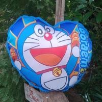 ราคา หมอนอิงรูปหัวใจลายโดเรม่อนกินขนมใบละ89บาท (5310371824)