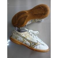 ราคา Mizuno Futsal ยาว 21.5cm EU 34.5 UK 2.5 มือสอง ของแท้ 100% (41417057198)