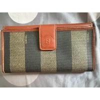 ราคา กระเป๋าสตางค์ยาวFENDI (54103340262)