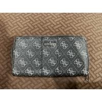 ราคา กระเป๋าสตางค์ใบยาว Guess แท้มือสองสภาพดี (53863622173)