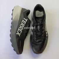 ราคา รองเท้าวิ่งเทรลเดินป่า แท้มือสอง size 42.5/270 รุ่น terrex agravic 3 trail running (46357384842)