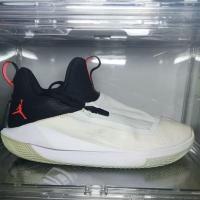 ราคา ขายรองเท้าบาสมือสอง* (53608155832)