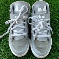 ราคา รองเท้ามือสองเด็กหุ้มข้อ adidas (5417020738)