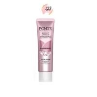 ราคา (1หลอด) Pond's Bright Foam Pink 15g. พอนด์ส ไบรท์ โฟม สีชมพู ✨ (40028165625)