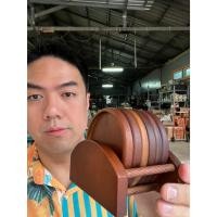ราคา จานรองแก้วไม้จามจุรี6อัน พร้อม ที่เก็บไม้ จานรองแก้ว 9 ซม หนา 1 ซม ออกใบกำกับภาษีได้ รหัส33125 (29681463567)