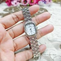 ราคา Aureole Tonneau แท้ ล้อมคริสตัล หน้าปัด 32 มม. ข้อมือ 17 ซม. ดูเรียบๆ แต่หรู ดูแพง เข้าได้กับทุกชุด ใส่ได้ทุกงาน (28787040884)