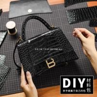 ราคา กระเป๋านาฬิกาทรายทํามือทําเองหนังแท้กระเป๋าแฟชั่นทําเองแฮนด์เมดกระเป๋าถือกระเป๋าสะพายทําเองแฮนด์เมดเบื่อวัสดุกระเป๋ากระเป๋าสะพายกระเป๋า ผู้สื่อสาร หนังวัวแท้โฮมเมดเน (43310111608)