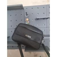 ราคา กระเป๋าสะพายไหล่ GUESS ของแท้ มือสอง (15021631850)