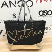ราคา VICTORIA’s SECRET Black and Gold Carryall Zippered Tote Bag (1305213372)