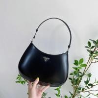 ราคา Prada Classic Triangle Leather cleo Shoulder Armpit Bag (46264201622)