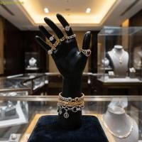 ราคา สไตล์เวนจู มือนางแบบ, ขาตั้งจอแสดงผลอเนกประสงค์ที่สมจริง, เครื่องประดับแฟชั่นทนทานสะดวกแบบพกพาผู้ถือเครื่องประดับโชว์รูม (53813744147)
