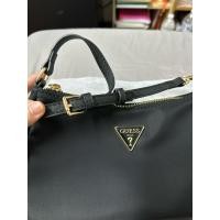 ราคา กระเป๋าสะพายไหล่ shoulder bag ตีแบรนด์ guess (23261990556)