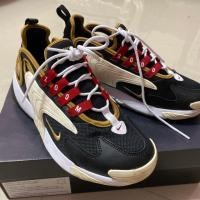 ราคา รองเท้า nike zoom 2000 (7711369744)