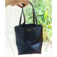 ราคา กระเป๋ามือสองสไตล์Loewe Mini Puzzle Fold Tote(กรุณาอ่านรายละเอียดสินค้า) (52258306105)