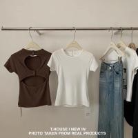 ราคา พร้อมส่งเสื้อยืด ดีเทลโชว์หลัง เก๋มากก แนะนำเลยครับ **งานป้ายWG.WE** (22642327995)