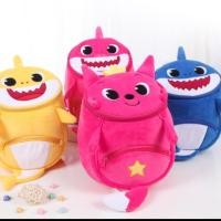 ราคา Instock pinkfong baby shark kids กระเป๋าใบเล็ก ht 25cm ลึก 19cm (23164894991)