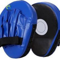 ราคา [maygood] 1 PC Punch นวมชกมวย Pad Punch เป้าหมายกระเป๋า PU มวยไทยต่อสู้ฟรี Sanda มวยการฝึกอบรมถุงมือศิลปะการต่อสู้สําหรับเด็กผู้ใหญ่ (50462723475)