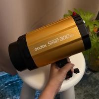 ราคา แฟลชสตูดิโอ Godox Smart 300W (44182804191)