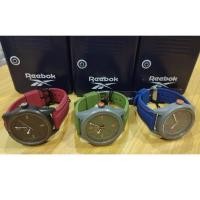 ราคา Reebok นาฬิกาผู้ชาย รุ่น RV-SPE-G2 สายยางเรซิ่น (15223735905)