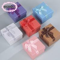 ราคา LUVEU 9 x 9 ซม.ริบบิ้น Jewellery กล่อง Jewellery Organizer กล่อง Kotak กล่องเครื่องประดับนาฬิกาสร้อยข้อมือกล่องสร้อยคอ (29981754480)